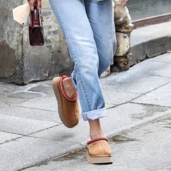 UGG Tan and Red Platform Shoes - Picture 5 of 8